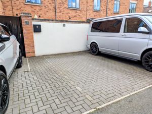 Photo 17- click for photo gallery